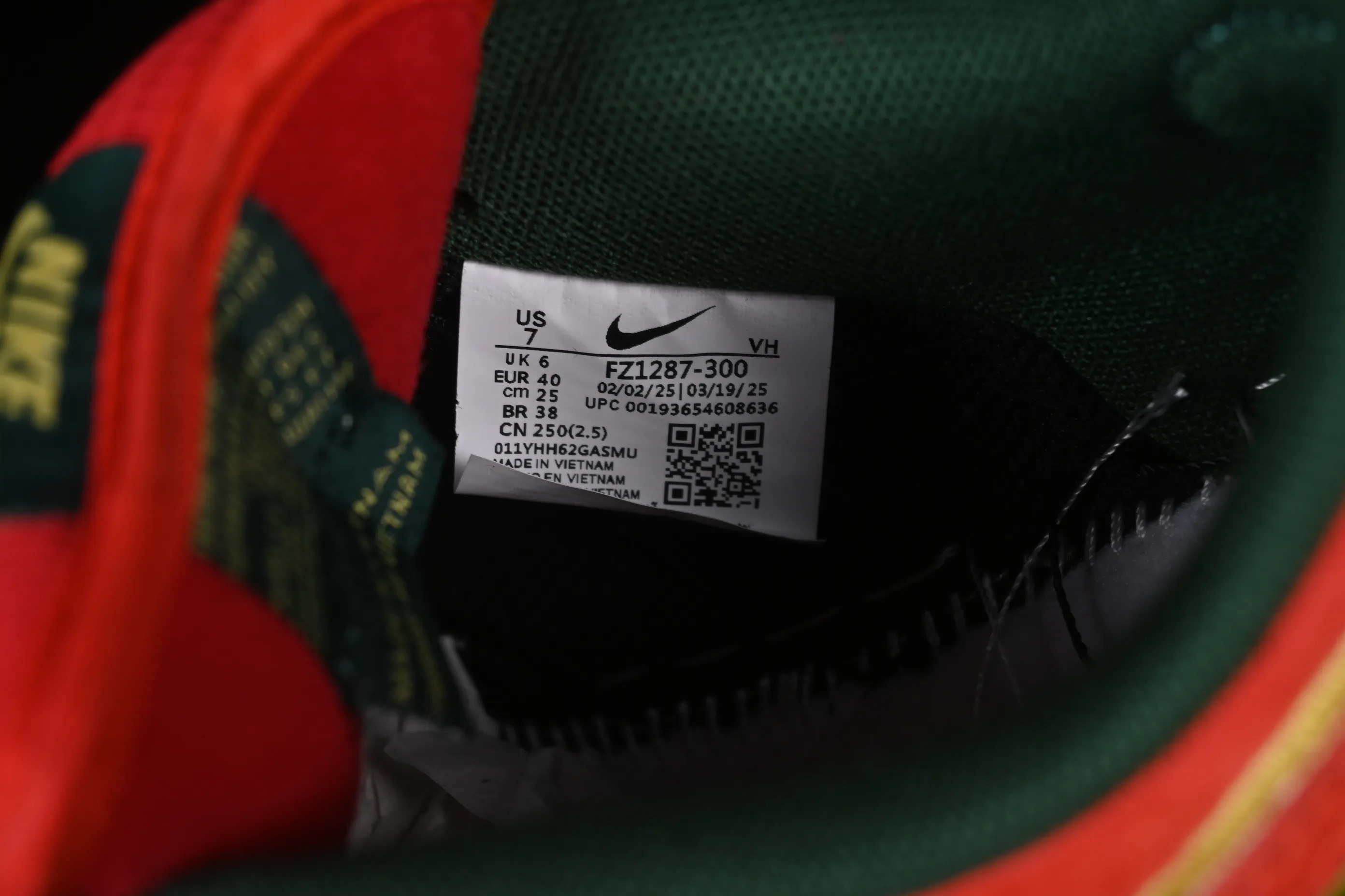 All Categories Nk SB Dunk Series Nk SB Dunk Low Low-top sneakers Nike SB Dunk Low Bloodline SB low-top casual sneakers FZ1287-300